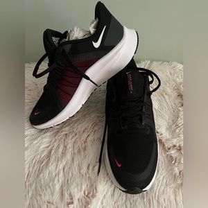 NWT Nike lovers these shoes are for you!  Brand new, never worn!